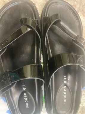 Madden Girl Black Patent Buckle Slide Sandals